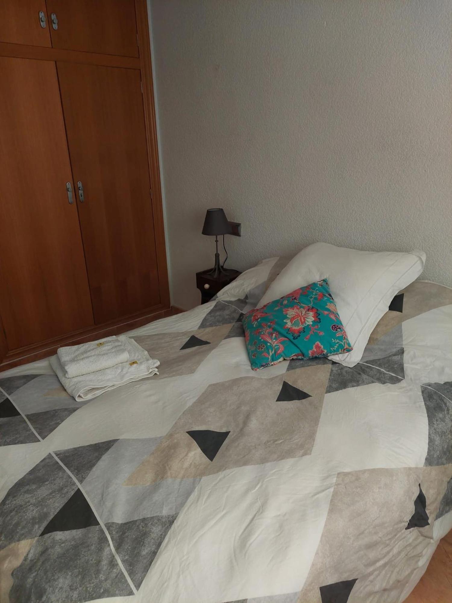 Apartamento En Alicante, Plaza De Espana, Zona Mercado, Aa Exteriör bild