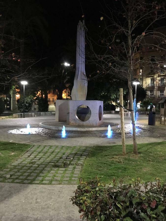 Apartamento En Alicante, Plaza De Espana, Zona Mercado, Aa Exteriör bild
